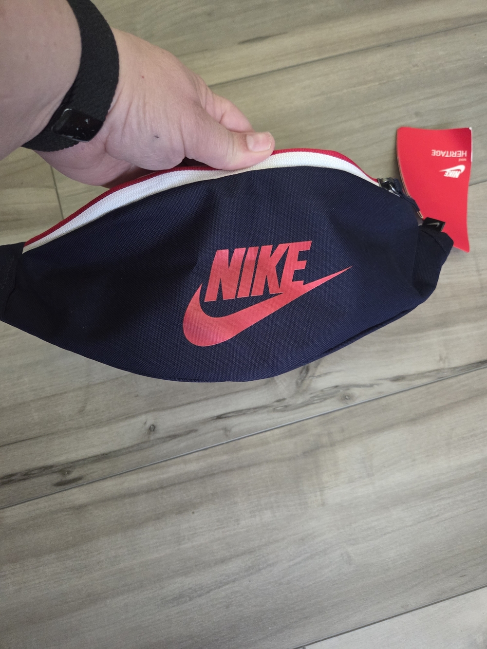 Nike Men's Heritage Navy and Red Waist Pack